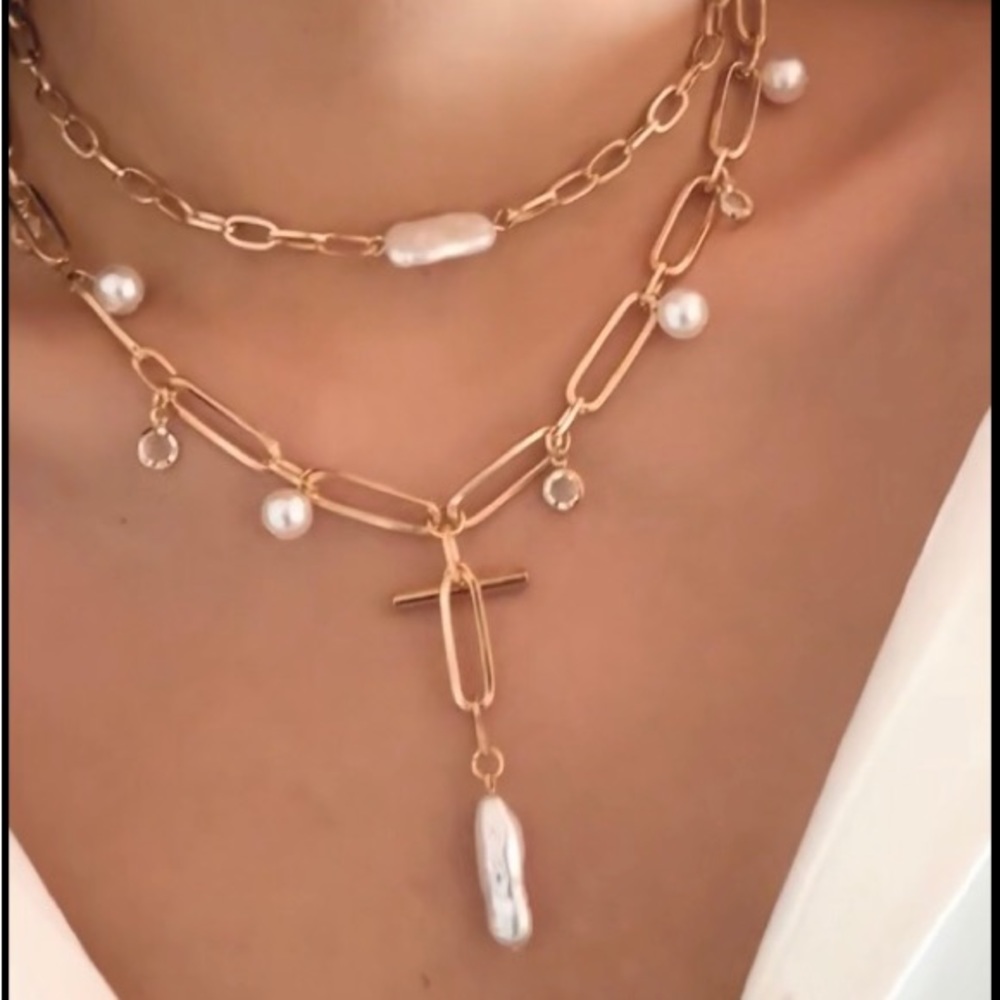 🎉New Layered Chains Cross Pendant Necklace Choker Necklace - Picture 9 of 9